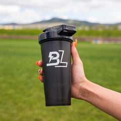 28 Oz Shaker Bottle Protein Mixing Cup